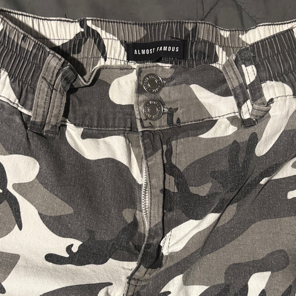 Almost Famous Gray Camouflage Pants